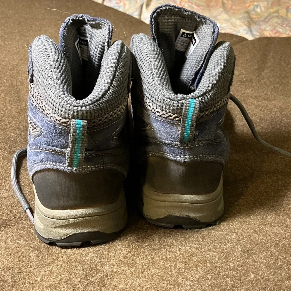 Vasque Breeze waterproof leather hiking boots big kids 3
